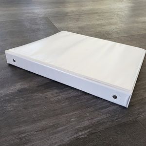 White Just Basics 1 Inch Binder